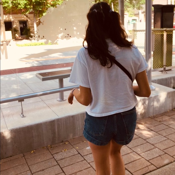 Meet your Posher, Sierra - Picture 4 of 13